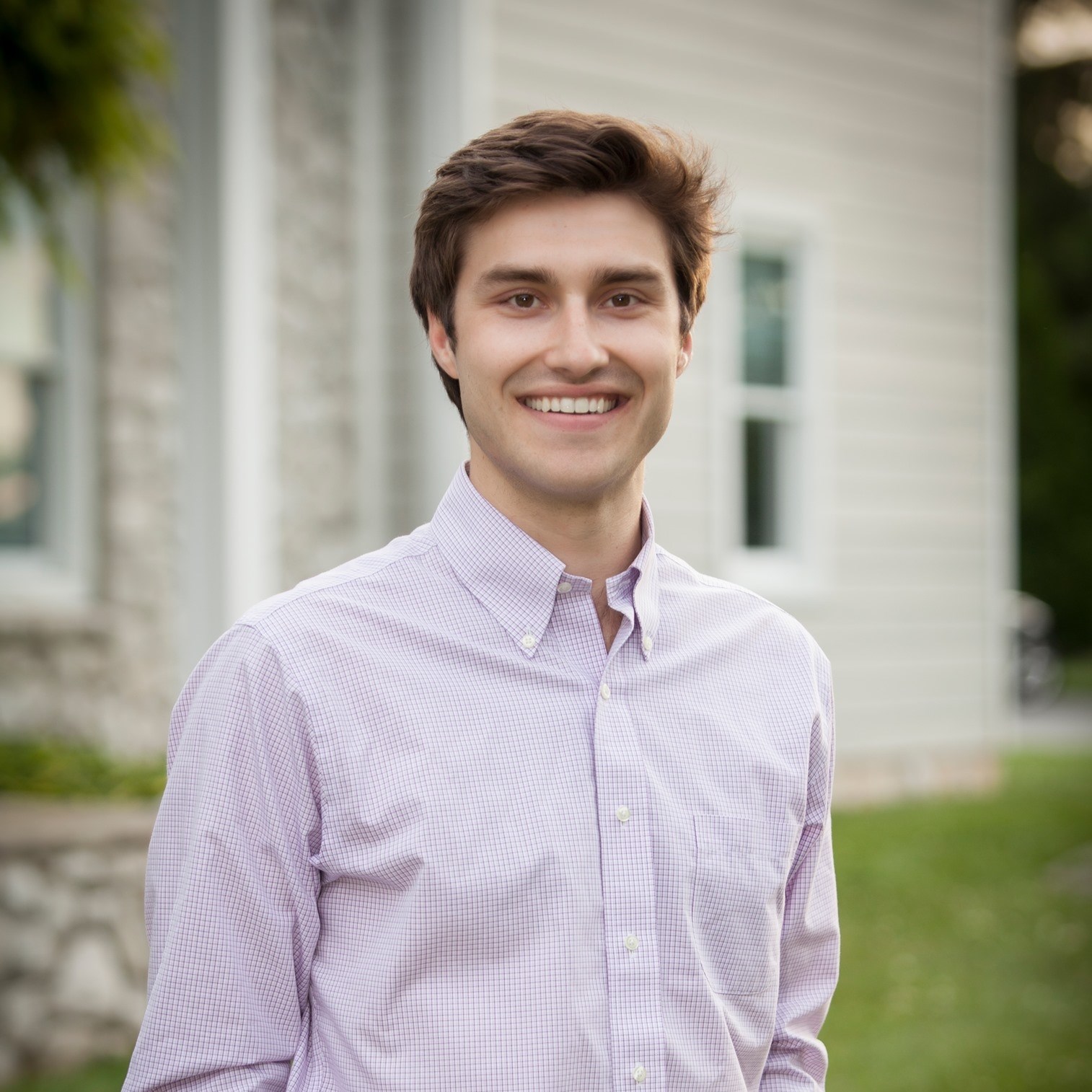 Alex Van Leeuwen headshot