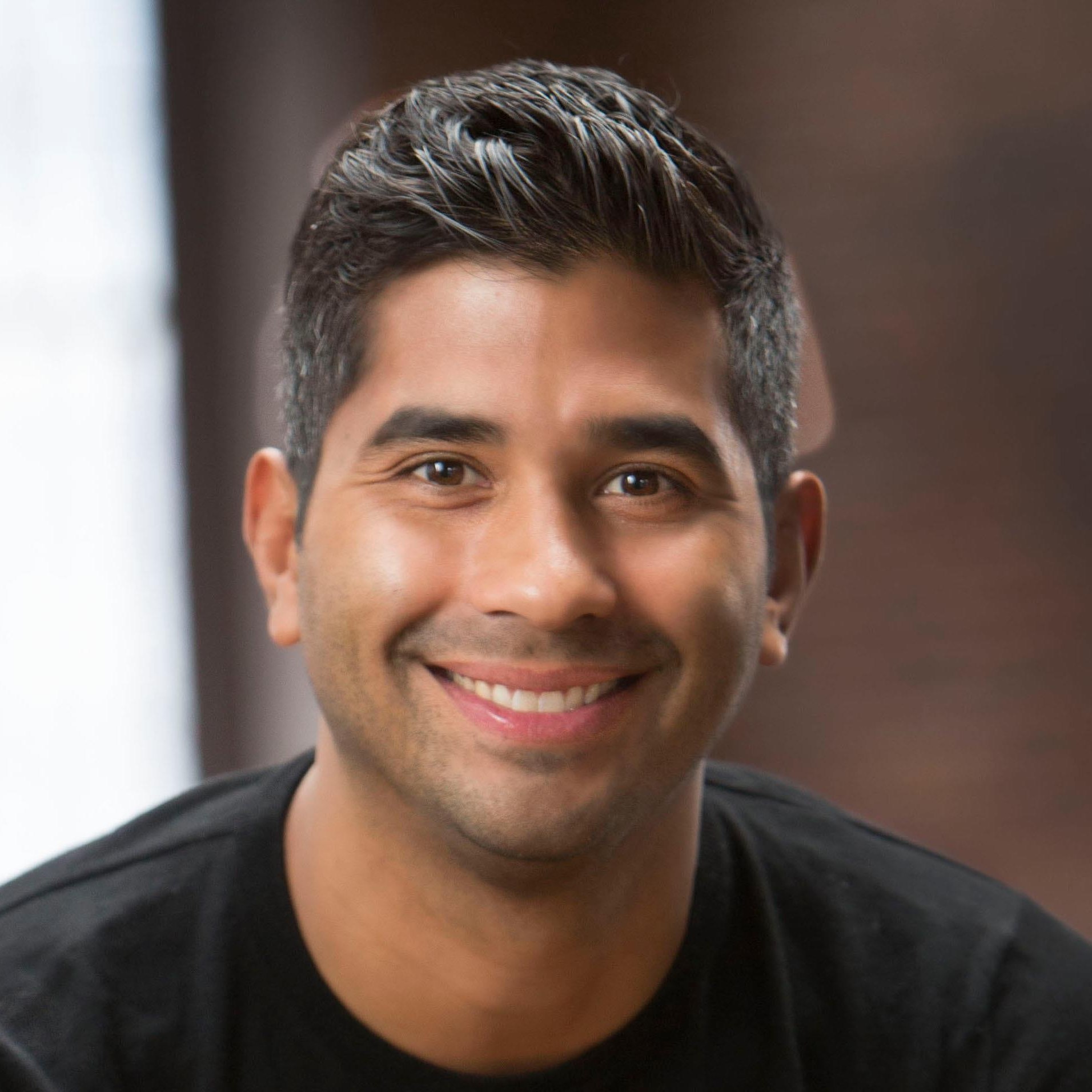 Michael Tesalona headshot