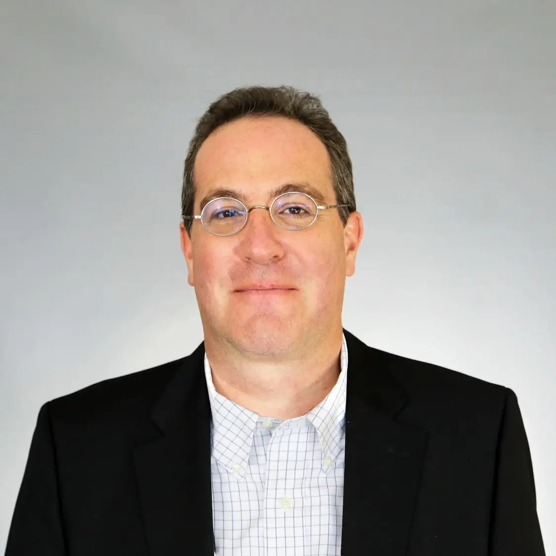 Paul Benton headshot